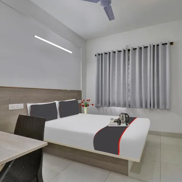 Hotel O KSR Bengaluru City Junction Formerly Gurudev Residency, Hotel in Bangalore