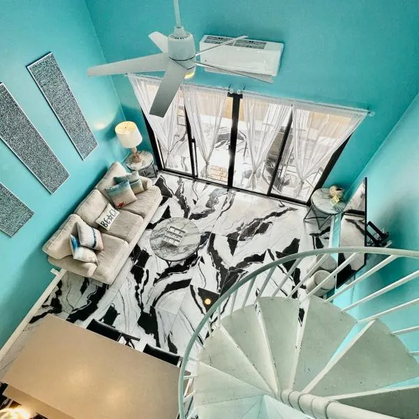 Luxury 2bed 2bath Condo In Downtown Red Hook, ξενοδοχείο σε Nazareth