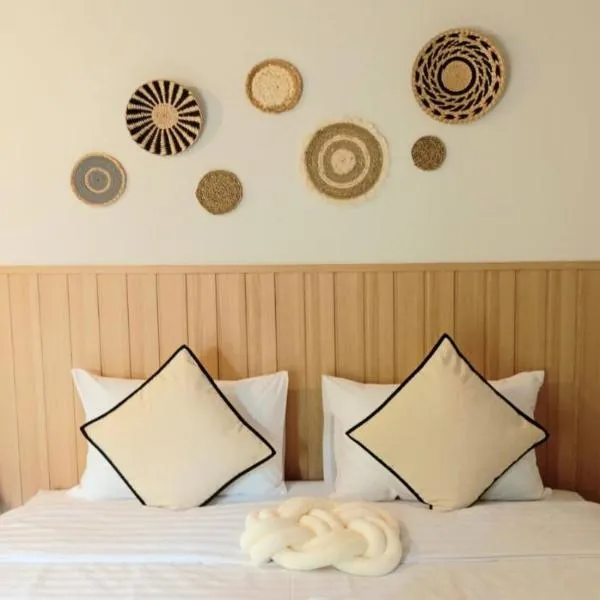 Baan Varintorn Suanphueng, ξενοδοχείο σε Suan Phung