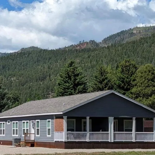 3bed2bath With Creek And Open Spaces, hotel in Durango