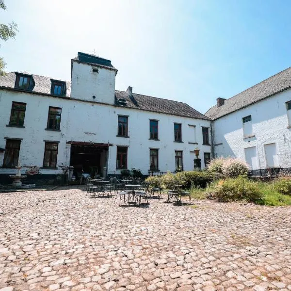 Le domaine du château blanc à 10 minutes de Pairi Daiza, hotel in Jurbise