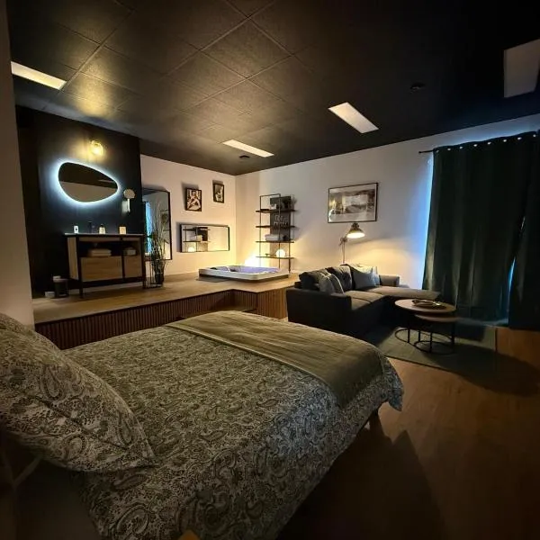 Les lofts du Château de Posset, hôtel à Teloché