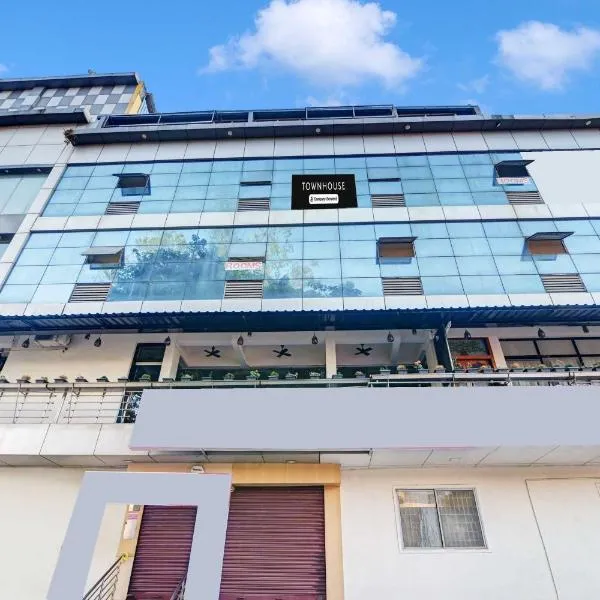 Townhouse City Center Kushal Nagar, hotel in Kushālnagar