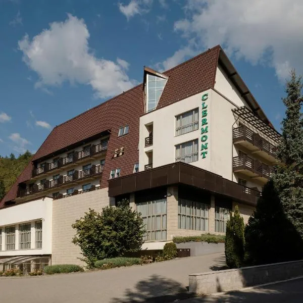 Hotel Clermont, hotel v destinaci Covasna