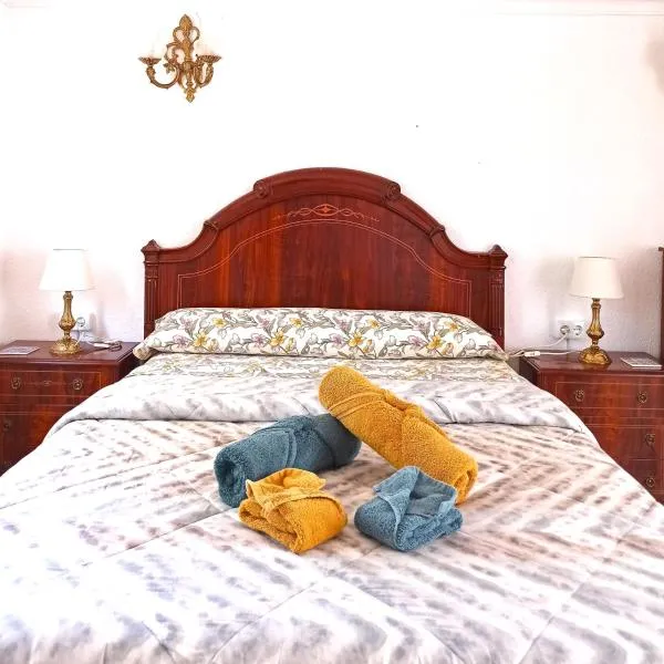El Azahar, hotel in Seville