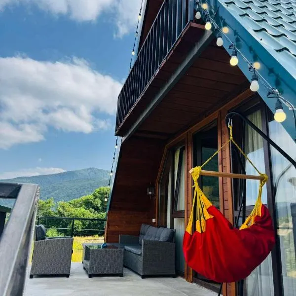 Ghebi में, होटल Mountain Shadow Cottage in Racha
