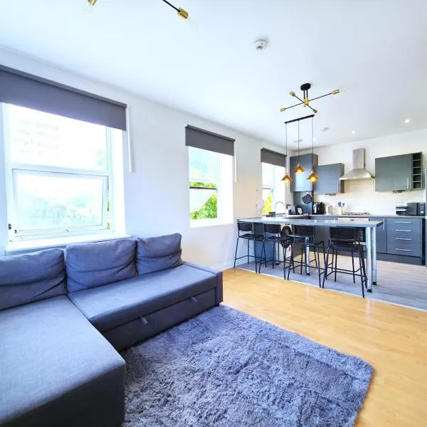 Urban retreat near the station, Hotel in London