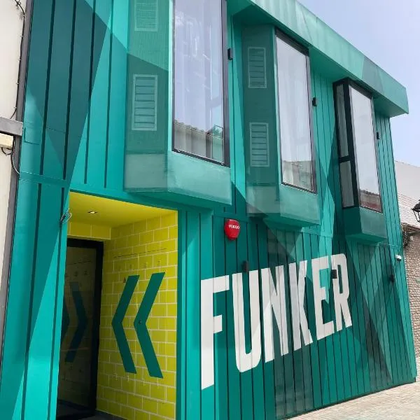 Funker Hostel, hotell Malagas