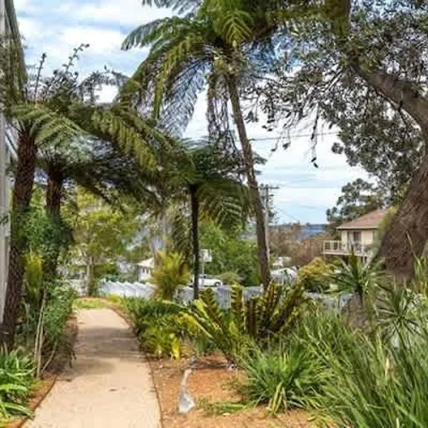 Bowen View - pet-friendly home near Hyams Beach, hotel v destinaci Hyams Beach