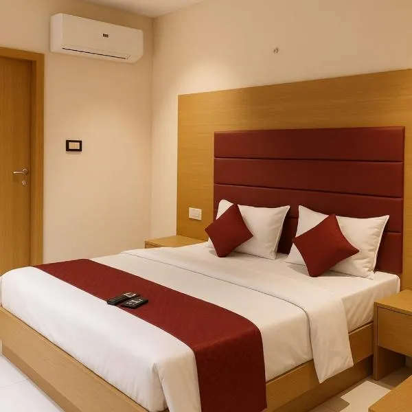 Hotel Pine View, hotel in Rajkot