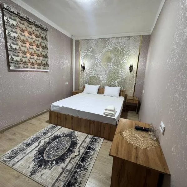 Alibaba and 40 pirates house, hotel i Khiva