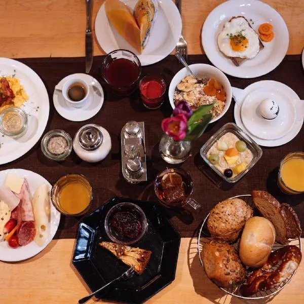 Zum Schnapsbrenner - Hotel garni, отель в городе Шпальт