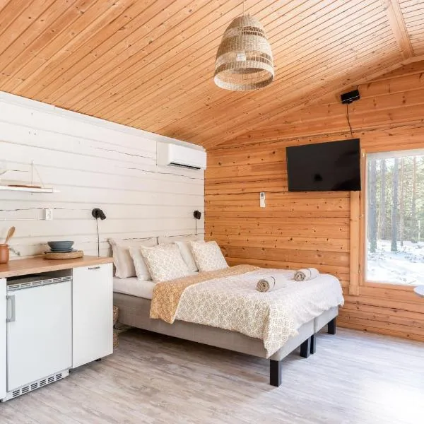 Cottage by the sea, hotel in Hanko