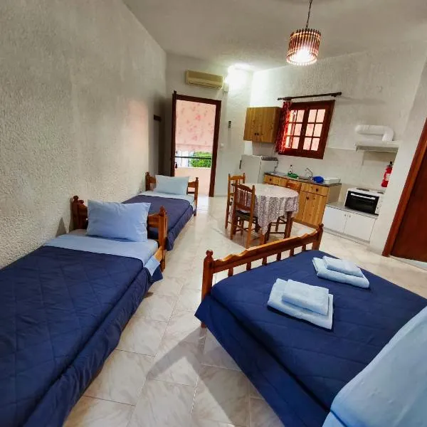 Akrata Golden Beach House 2, hôtel à Aíyira