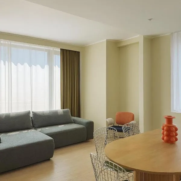 Serendipity Luxury Apartments - Isola, hotell Milanos