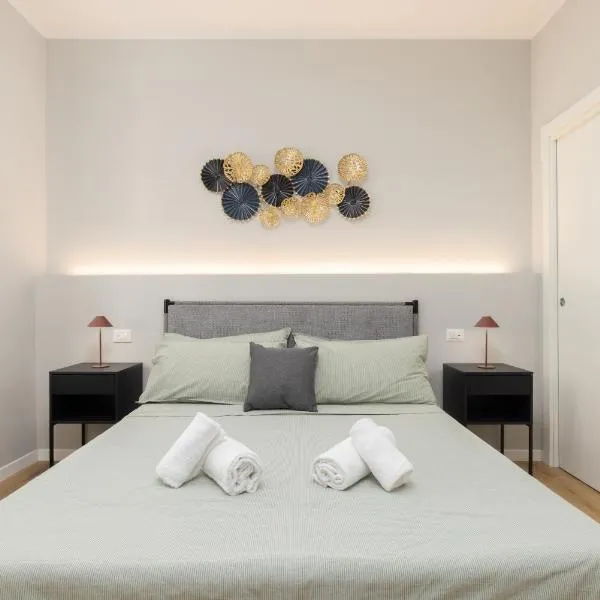 Segrate - Milano Due Appartamento di Lusso con Vista Lago，位于塞格拉泰的酒店