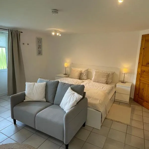 ZUR GRÜNEN POST - FeWo, hotel v destinaci Breitscheid