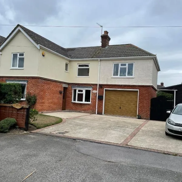 Cosy room at the edge of New Forest, in Langley, hotel in Exbury
