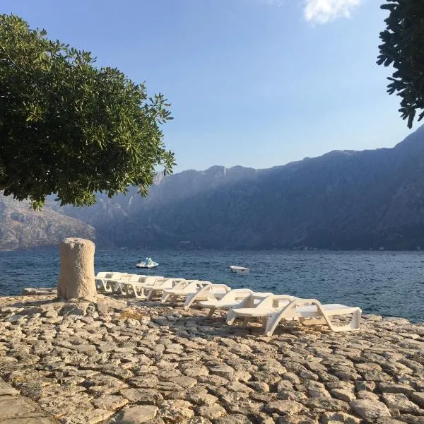 VillaOldMariner, hotell i Prčanj