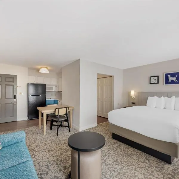Sonesta ES Suites Austin The Domain Area - Newly Renovated, hotel in Austin