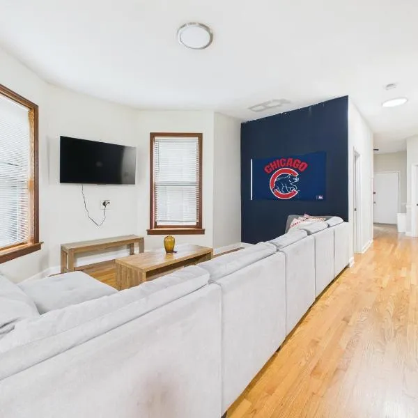 Cubs Clubhouse Retreat, hotel in Chicago