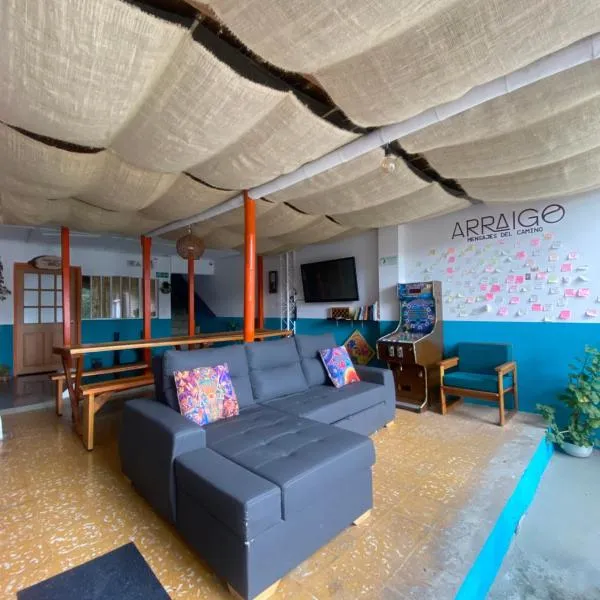 Hostal Arraigo casa colonial, hotel u gradu Santa Rosa de Kabal