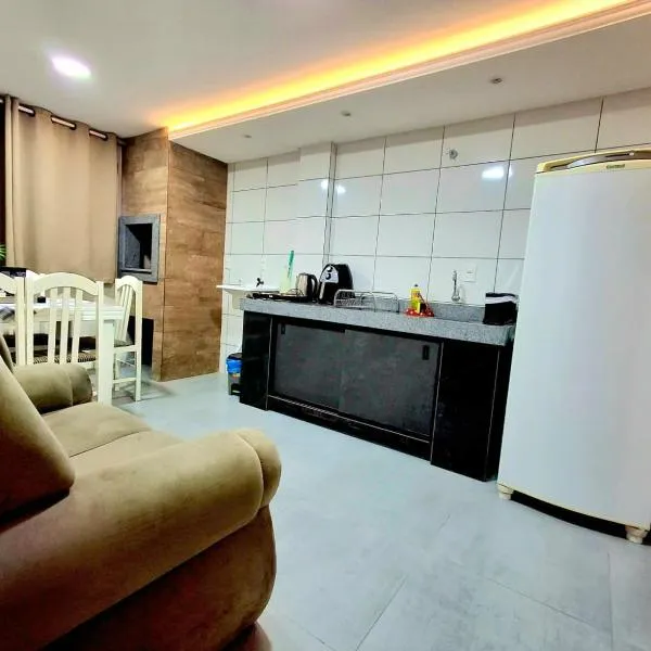 Apartamento novo - 2 Quartos Casal até 4 pessoas - Centro - Santa Rosa - RS, hotel in Santa Rosa