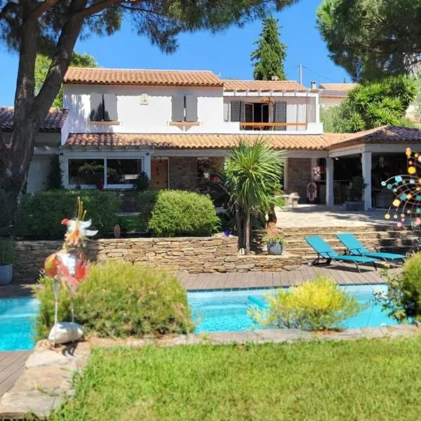 Entre les pins et les oliviers, hotel in Bormes-les-Mimosas