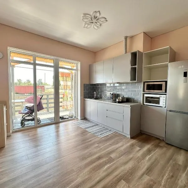 Гостевой дом Алтын Булун - Golden Bay на Иссык-Куле,位于乔克-塔尔的酒店