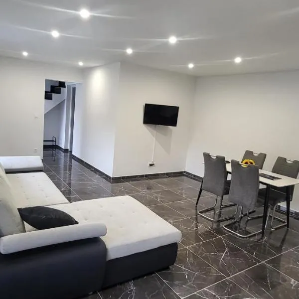 Apartma Viković I, hotel in Njiverce