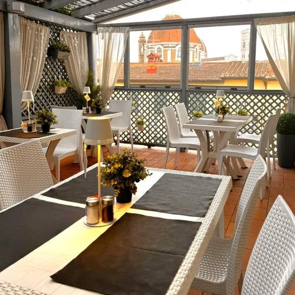 Hotel Alinari, Hotel in Florenz