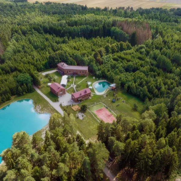 Vila Forest Resort, hôtel à Kvietkučiai