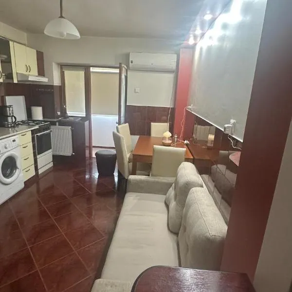 2 Rooms Center Ramnicu Valcea, hotel in Râmnicu Vâlcea