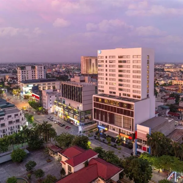 Tru by Hilton Thai Binh City Centre, ξενοδοχείο σε Thái Bình