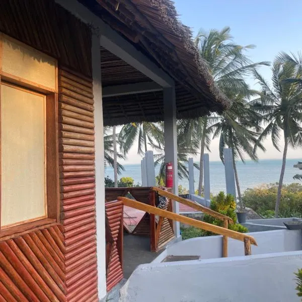 Mafia Beach Bungalows sea view、Utendeのホテル