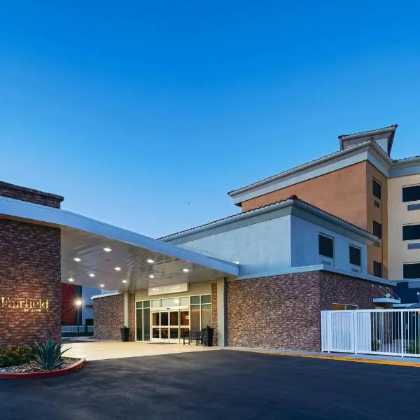 Fairfield by Marriott Inn & Suites Phoenix West Chandler, hotel in Phoenix