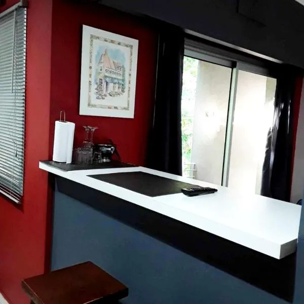 La Plata में, होटल Céntrico, moderno - tarifa similar 2 a 4 noches o de 5 a 7 - Promo mensual