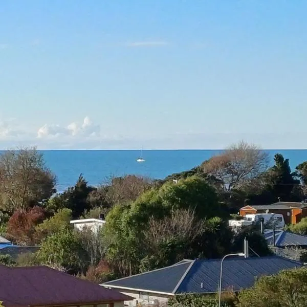 Seascape Hideaway Pohara, hotel in Pohara