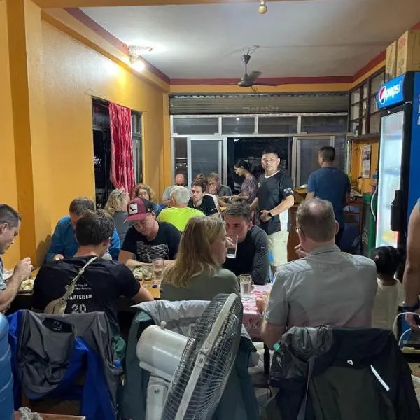 Sunita Hotel And Lodge، فندق في Rāmechhāp