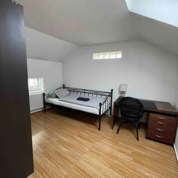 monteur-zimmer, hôtel à Dillingen