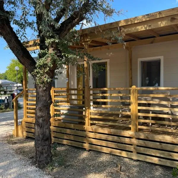 Reno Camping Village, hotel v destinaci Casal Borsetti