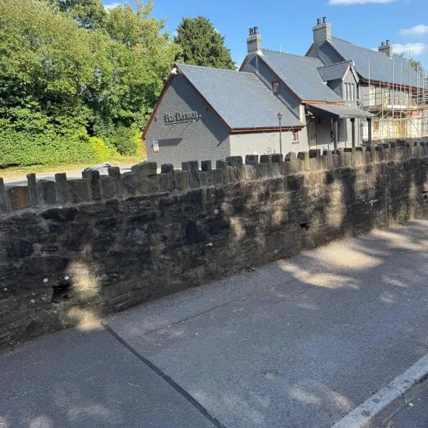 Plas Derwen Hotel, hotel v destinaci Abergavenny