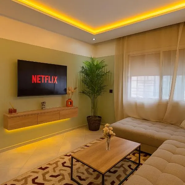 Confort central Agdal 2 ch, Wi-Fi, clim, parking, hotel in Rabat