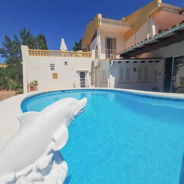 Villa Nevada Gran casa vacacional familiar con piscina cerca de la playa en Puerto Pollença, hotell Port de Pollenças