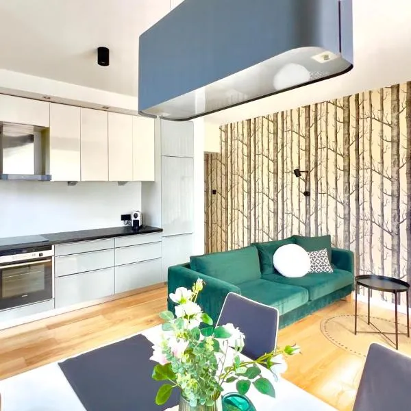 My Happy Home - Rodzinny Apartament przy Parku、レダのホテル