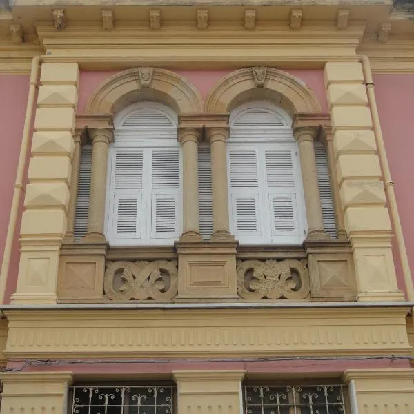 Casa Tonina, hotel in Carloforte