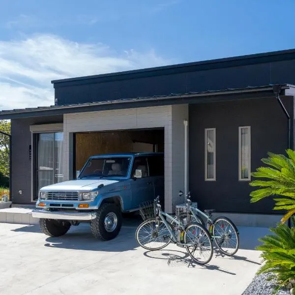 Garage Base TATEYAMA, Hotel in Tateyama
