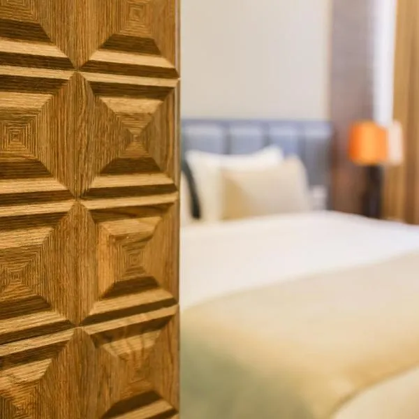 The MONT BOUTIQUE HOTEL, hotel in Shkodër