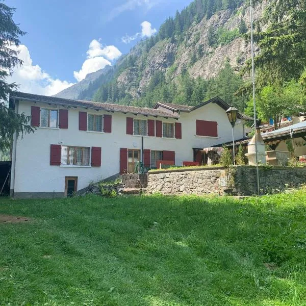 Relais de Van d'en Haut, hotel v destinaci Salvan