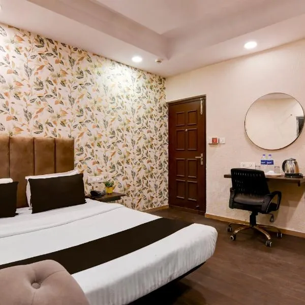 Super Townhouse Parkstreet Formerly Hotel Royal Garden, hotel in Kolkata